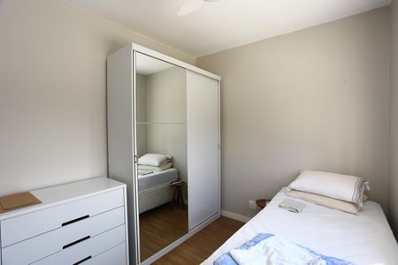 Casa de condomínio para alugar com 126m², 4 quartos e 3 vagas Casa de condomínio para alugar com 126m², 4 quartos e 3 vagasquarto 2