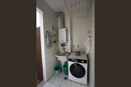 Casa de condomínio para alugar com 126m², 4 quartos e 3 vagas Casa de condomínio para alugar com 126m², 4 quartos e 3 vagasÁrea de Serviço