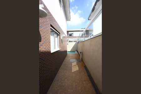 Casa de condomínio para alugar com 126m², 4 quartos e 3 vagas Casa de condomínio para alugar com 126m², 4 quartos e 3 vagasÁrea de Serviço