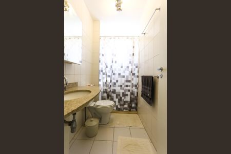 Casa de condomínio para alugar com 126m², 4 quartos e 3 vagas Casa de condomínio para alugar com 126m², 4 quartos e 3 vagasBanheiro