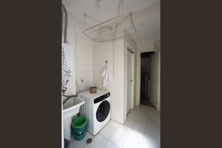 Casa de condomínio para alugar com 126m², 4 quartos e 3 vagas Casa de condomínio para alugar com 126m², 4 quartos e 3 vagasÁrea de Serviço