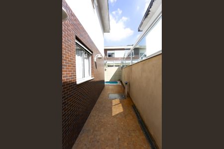 Casa de condomínio para alugar com 126m², 4 quartos e 3 vagas Casa de condomínio para alugar com 126m², 4 quartos e 3 vagasÁrea de Serviço