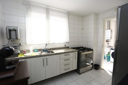 Casa de condomínio para alugar com 126m², 4 quartos e 3 vagas Casa de condomínio para alugar com 126m², 4 quartos e 3 vagasCozinha