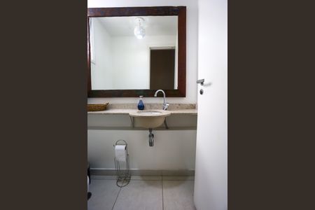 Casa de condomínio para alugar com 126m², 4 quartos e 3 vagas Casa de condomínio para alugar com 126m², 4 quartos e 3 vagasLavabo