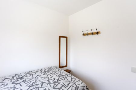 Casa de condomínio para alugar com 126m², 4 quartos e 3 vagas Casa de condomínio para alugar com 126m², 4 quartos e 3 vagasquarto 1