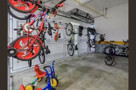 Apartamento à venda com 72m², 2 quartos e 2 vagasÁrea comum - Bicicletário