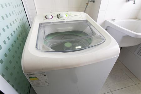 Apartamento à venda com 72m², 2 quartos e 2 vagasÁrea de Serviço - Máquina de Lavar