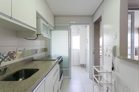 Apartamento à venda com 72m², 2 quartos e 2 vagasCozinha
