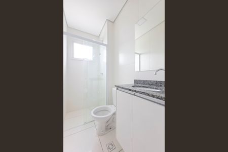 Apartamento para alugar com 60m², 2 quartos e 1 vaga Apartamento para alugar com 60m², 2 quartos e 1 vagaBanheiro