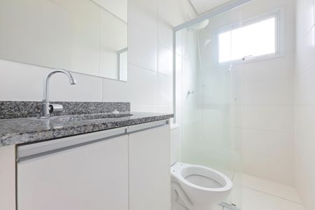 Apartamento para alugar com 60m², 2 quartos e 1 vaga Apartamento para alugar com 60m², 2 quartos e 1 vagaBanheiro da Suíte