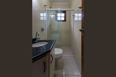 Casa para alugar com 260m², 4 quartos e 4 vagas Casa para alugar com 260m², 4 quartos e 4 vagasBanheiro Social