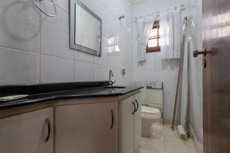 Casa para alugar com 260m², 4 quartos e 4 vagas Casa para alugar com 260m², 4 quartos e 4 vagasLavabo