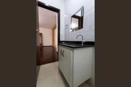 Casa para alugar com 260m², 4 quartos e 4 vagas Casa para alugar com 260m², 4 quartos e 4 vagasLavabo