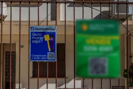 Apartamento à venda com 70m², 2 quartos e sem vagaPlaquinha