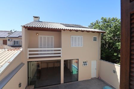 Casa à venda com 246m², 3 quartos e 2 vagasÁrea externa