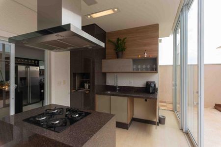 Casa de condomínio à venda com 307m², 3 quartos e 4 vagasFoto 01