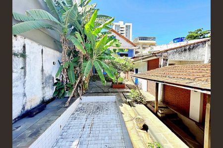 Casa à venda com 450m², 6 quartos e 4 vagas