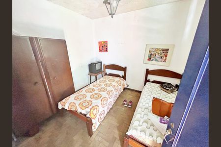 Casa à venda com 450m², 6 quartos e 4 vagas