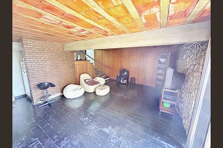 Casa à venda com 450m², 6 quartos e 4 vagas