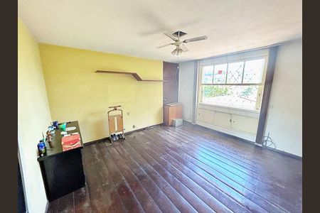 Casa à venda com 450m², 6 quartos e 4 vagas