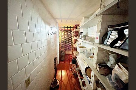 Casa à venda com 450m², 6 quartos e 4 vagas