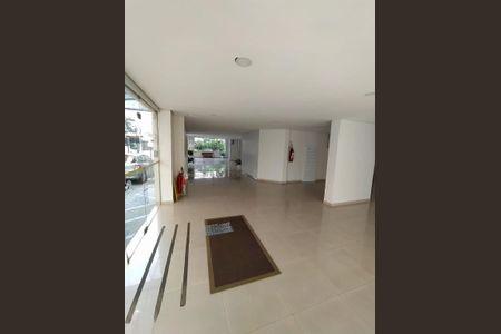 Apartamento à venda com 98m², 2 quartos e 1 vaga
