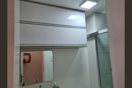 Apartamento à venda com 63m², 2 quartos e 1 vaga