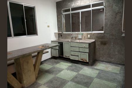 Casa à venda com 426m², 3 quartos e 2 vagas