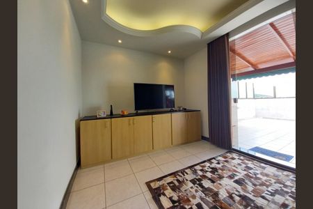 Apartamento à venda com 134m², 3 quartos e 2 vagas