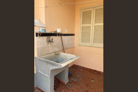 Casa à venda com 150m², 2 quartos e 1 vaga