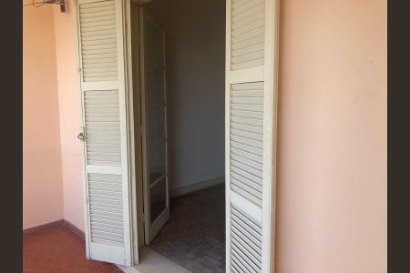 Casa à venda com 150m², 2 quartos e 1 vaga