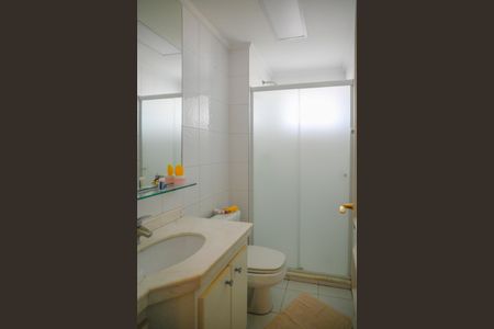 Apartamento à venda com 156m², 3 quartos e 3 vagasBanheiro da Suíte 2