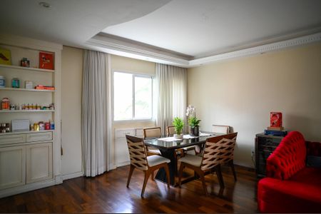 Apartamento à venda com 156m², 3 quartos e 3 vagasSala