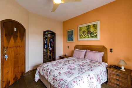 Casa à venda com 478m², 5 quartos e 10 vagasQuarto 4