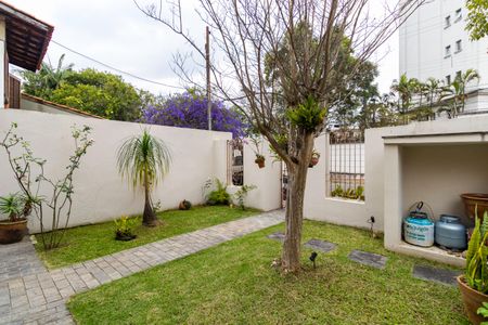 Casa à venda com 478m², 5 quartos e 10 vagasÁrea comum