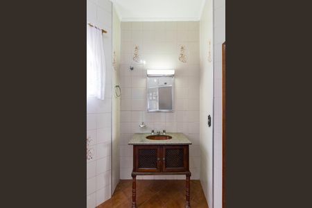 Casa à venda com 478m², 5 quartos e 10 vagasBanheiro do Quarto 3