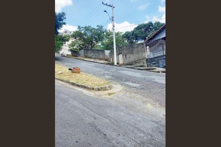 Casa à venda com 232m², 3 quartos e 5 vagas