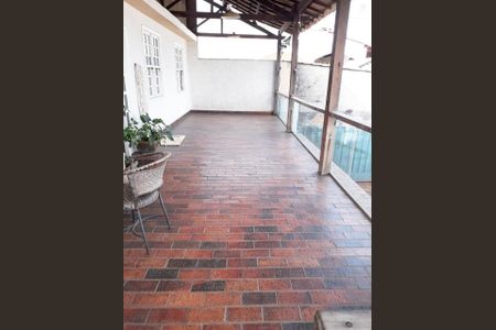 Casa à venda com 232m², 3 quartos e 5 vagas