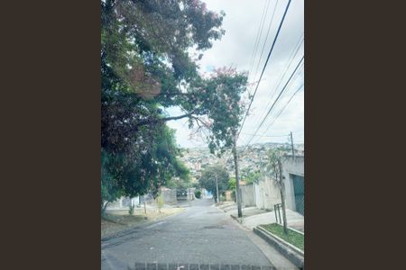 Casa à venda com 232m², 3 quartos e 5 vagas