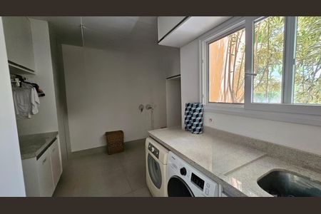 Casa à venda com 419m², 3 quartos e 6 vagas