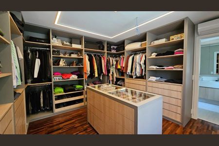 Casa à venda com 419m², 3 quartos e 6 vagas