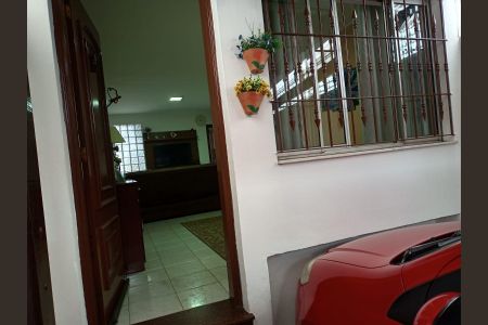 Casa à venda com 130m², 3 quartos e 1 vaga