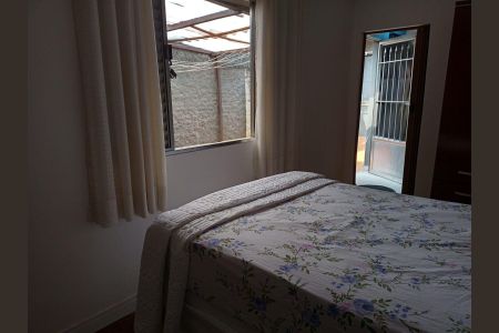 Casa à venda com 130m², 3 quartos e 1 vaga