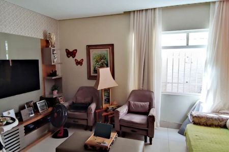 Casa à venda com 290m², 4 quartos e 4 vagas