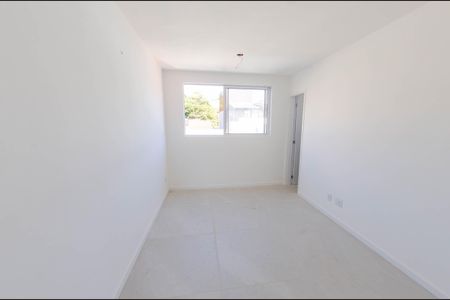 Apartamento à venda com 55m², 2 quartos e 2 vagas Apartamento à venda com 55m², 2 quartos e 2 vagasSala