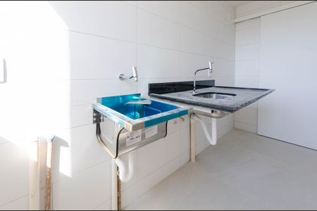 Apartamento à venda com 55m², 2 quartos e 2 vagas Apartamento à venda com 55m², 2 quartos e 2 vagasCozinha e Área de Serviço