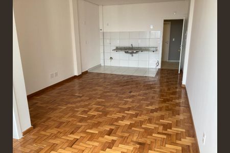 Apartamento à venda com 41m², 1 quarto e sem vaga