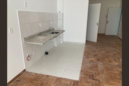 Apartamento à venda com 41m², 1 quarto e sem vaga