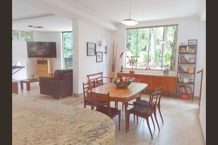 Casa à venda com 450m², 5 quartos e 10 vagas