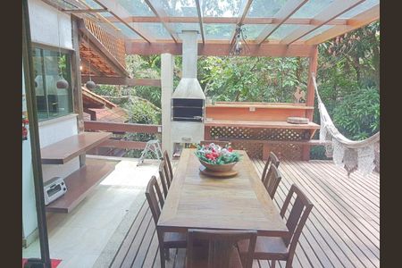 Casa à venda com 450m², 5 quartos e 10 vagas